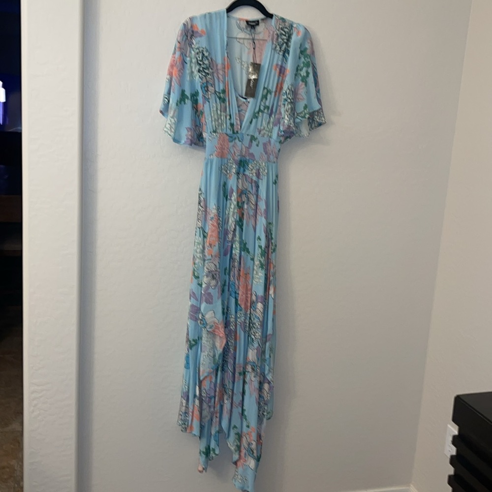 Tolani Daphne Sky Dress 2 piece dress Sz S Floral Print on blue slip included.